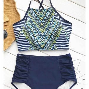 Cupshe Riddle Story Print Bikini Set